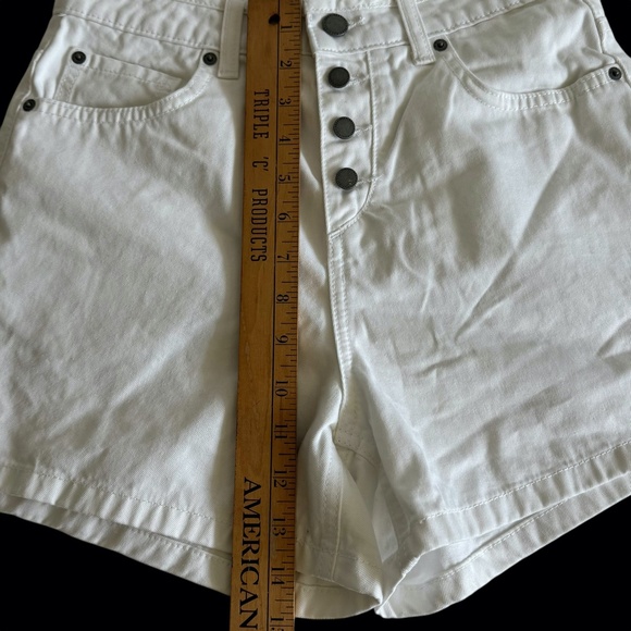 NWT ROXY High Rise White Denim Jean Shorts Women's Button up fly Size 27 - Picture 9 of 16